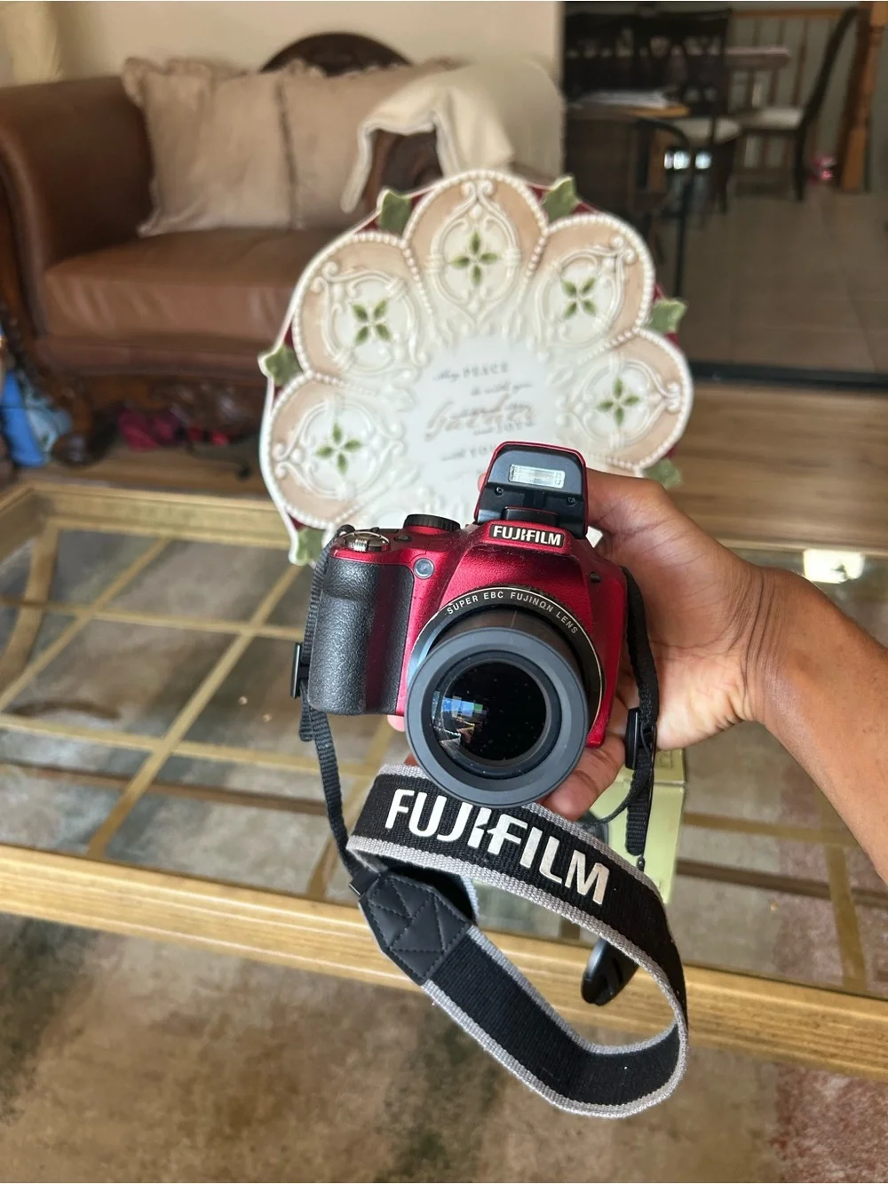 Rare Red Fujifilm FinePix SL300 14 Mega Pixel 30x Zoom Digital Camera w Sd card